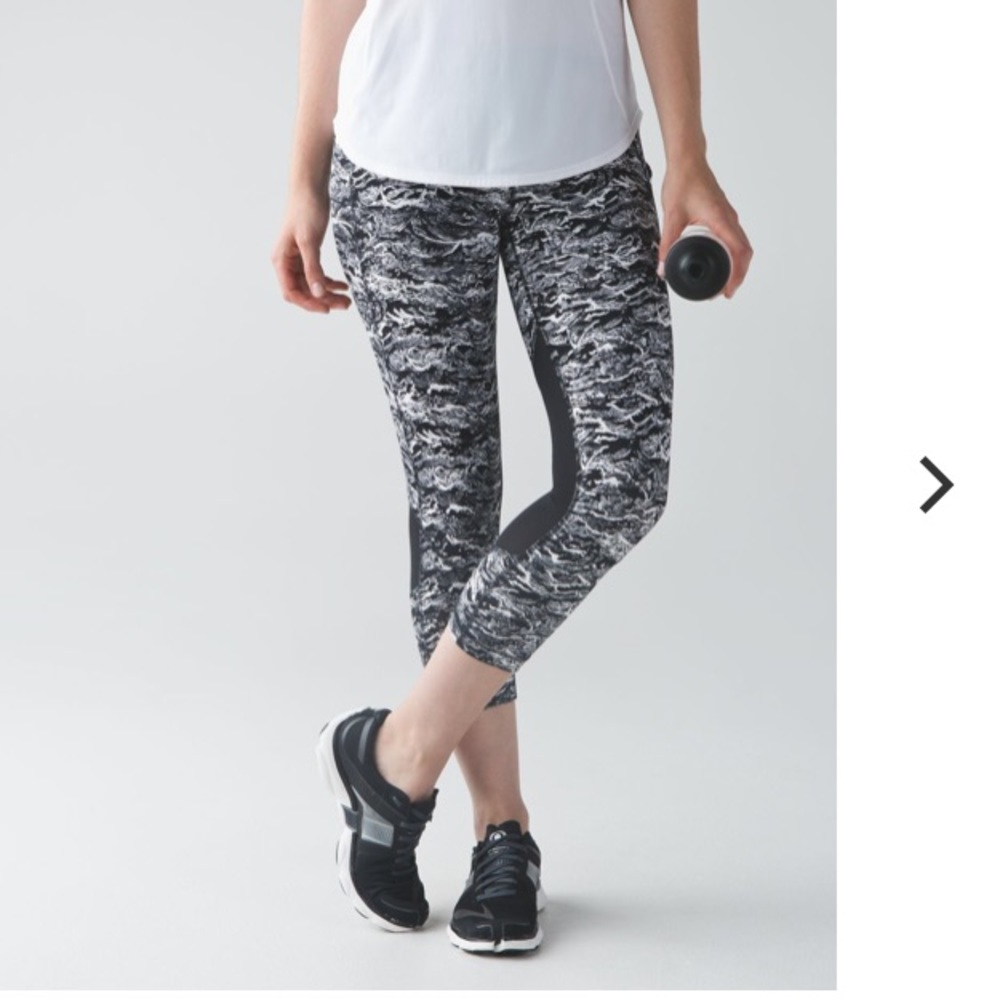 Lululemon Pace Rival